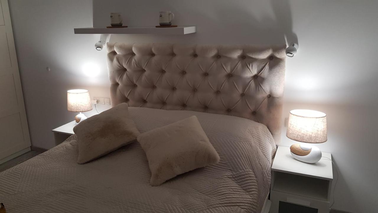 Boznicza Old Town Lux Apartment, Self Check-In 24H, Free Parking Poznan Exterior photo